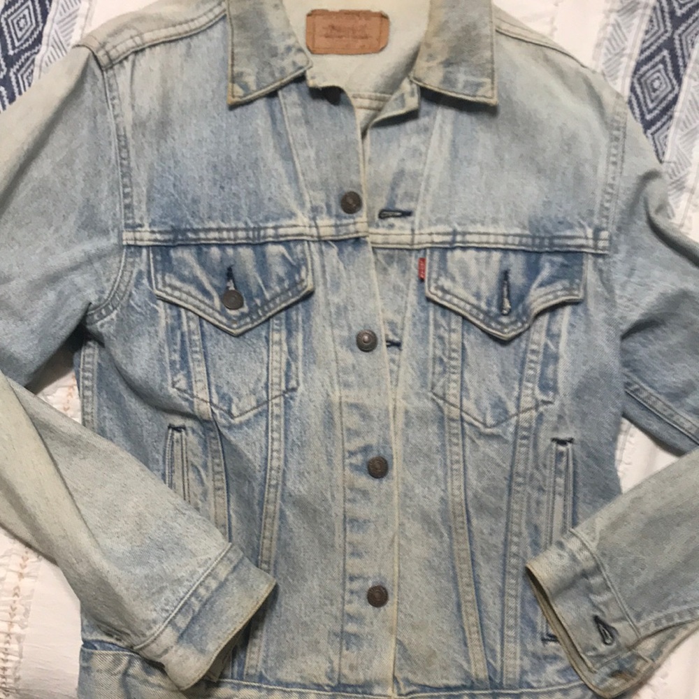Men’s Levis denim jacket
